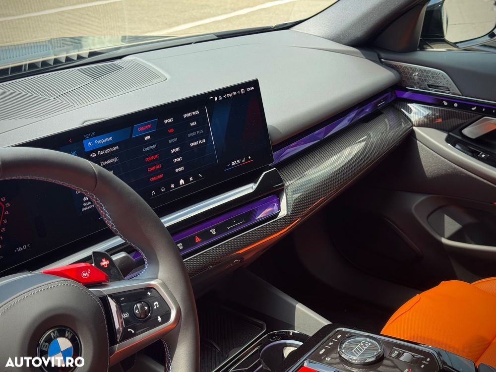 BMW M5 xDrive AT PHEV - 24
