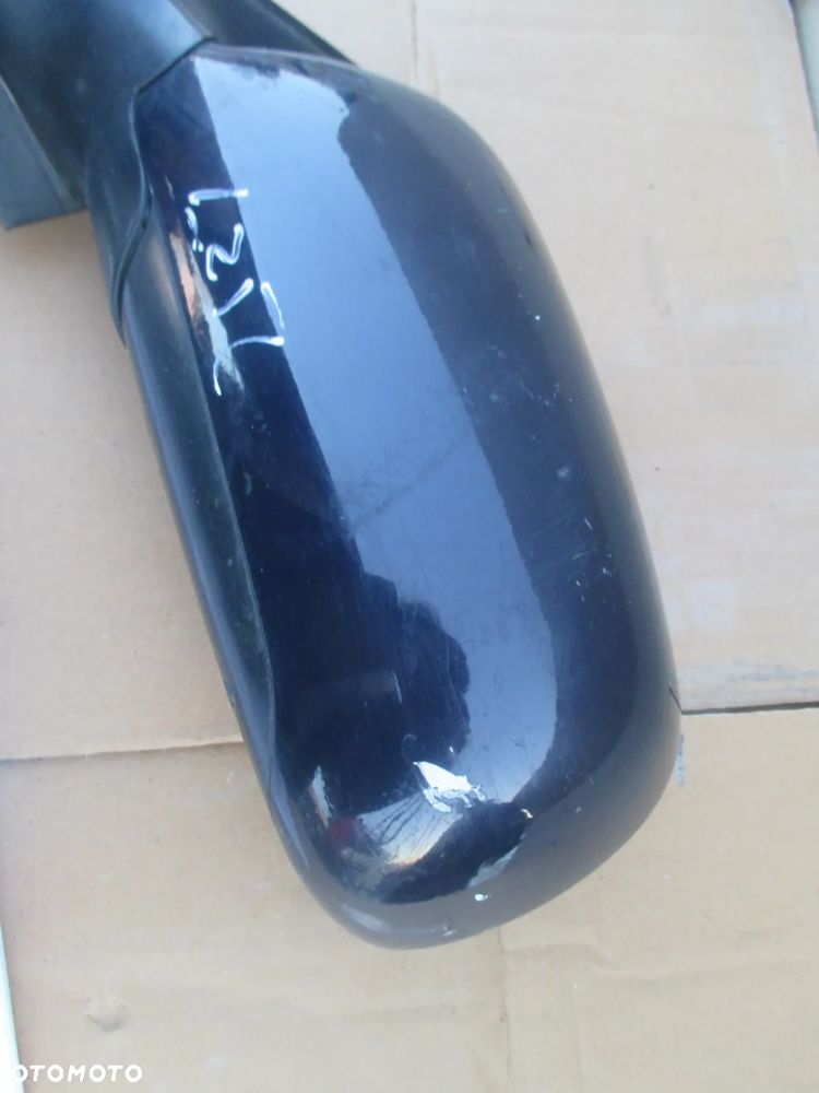 lusterko lewe Audi A6 C5 LZ5L 5pin Europa - 3