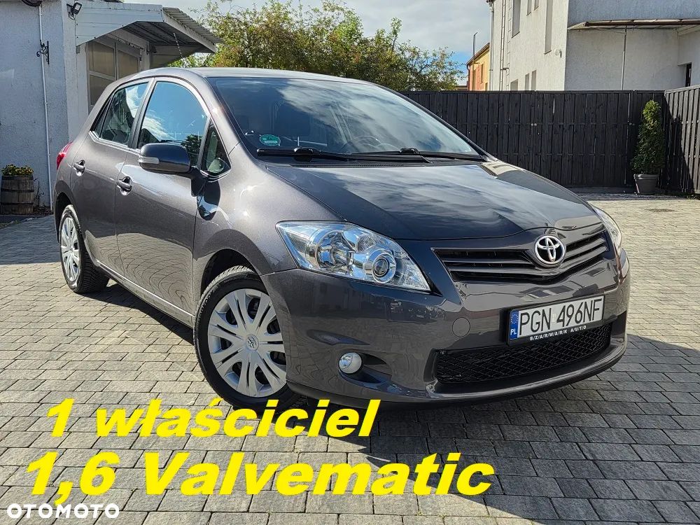 Toyota Auris 1.6 Valvematic Edition - 1