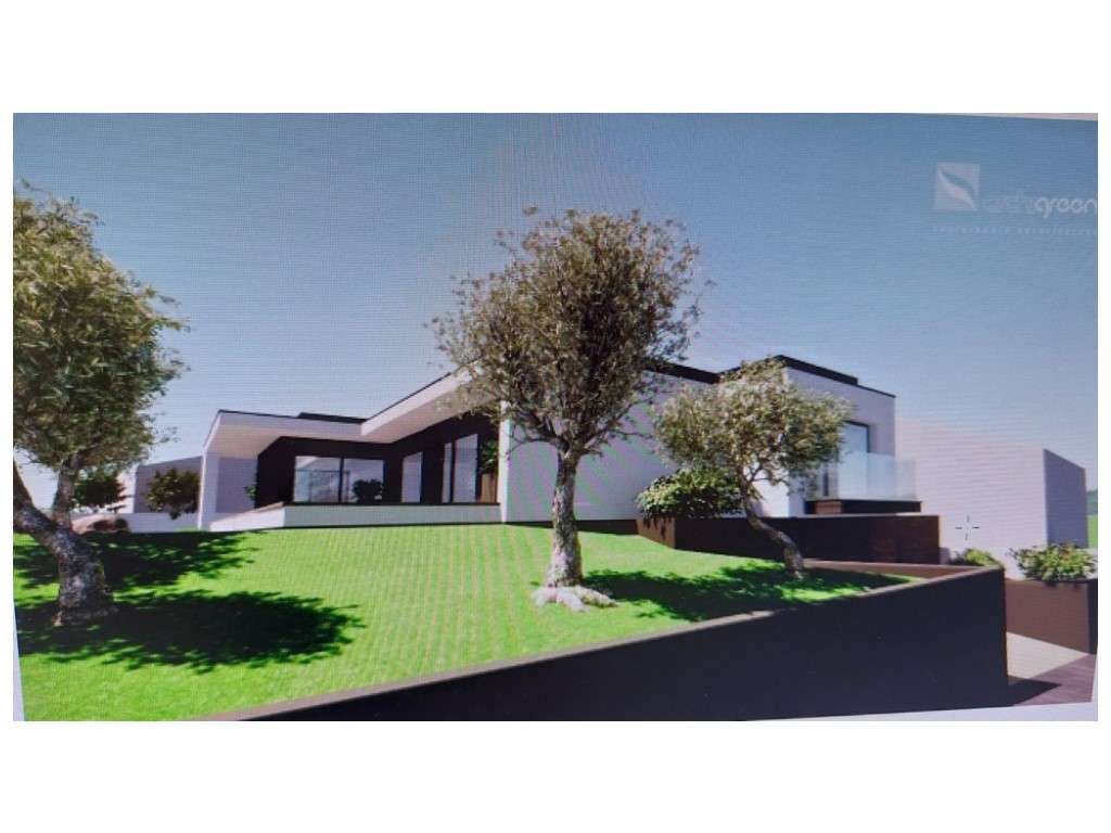 Excelente moradia T4 na na zona das Cortes / Leiria - Grande imagem: 3/9