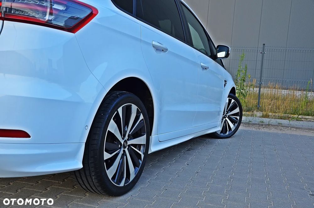 Ford S-Max 2.0 EcoBlue ST-Line - 18