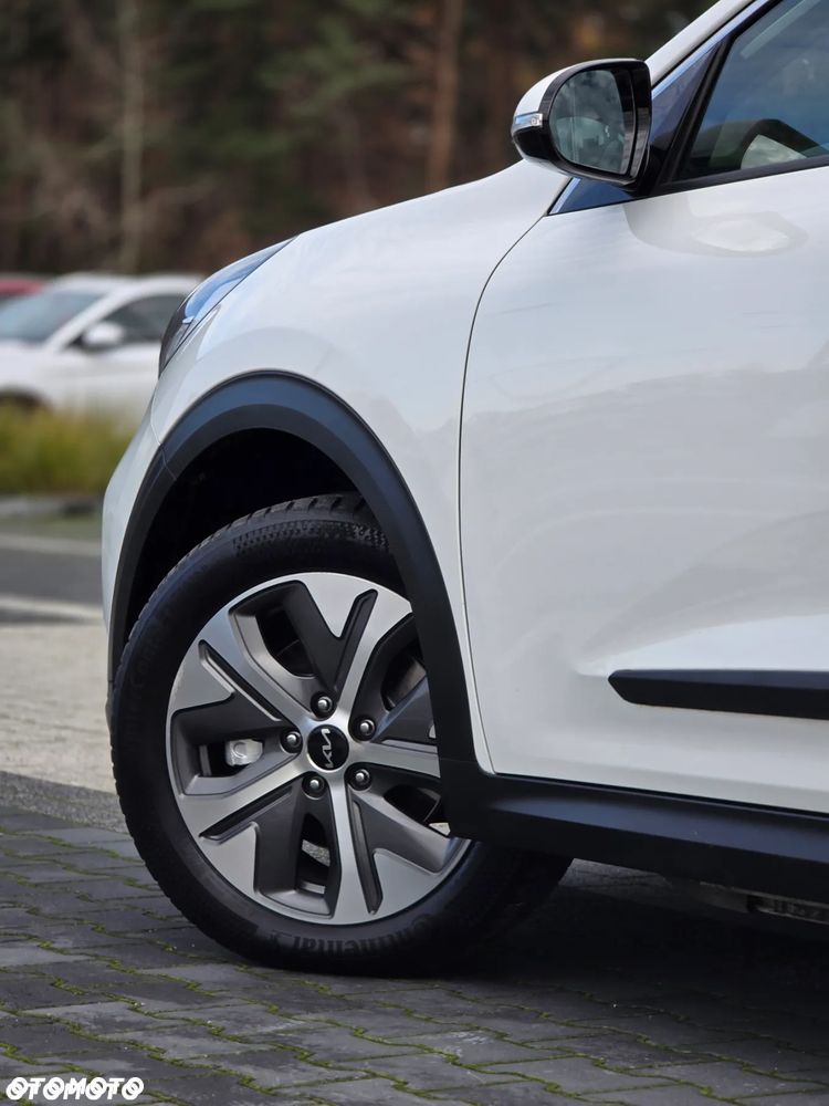 Kia Niro 64kWh XL - 12