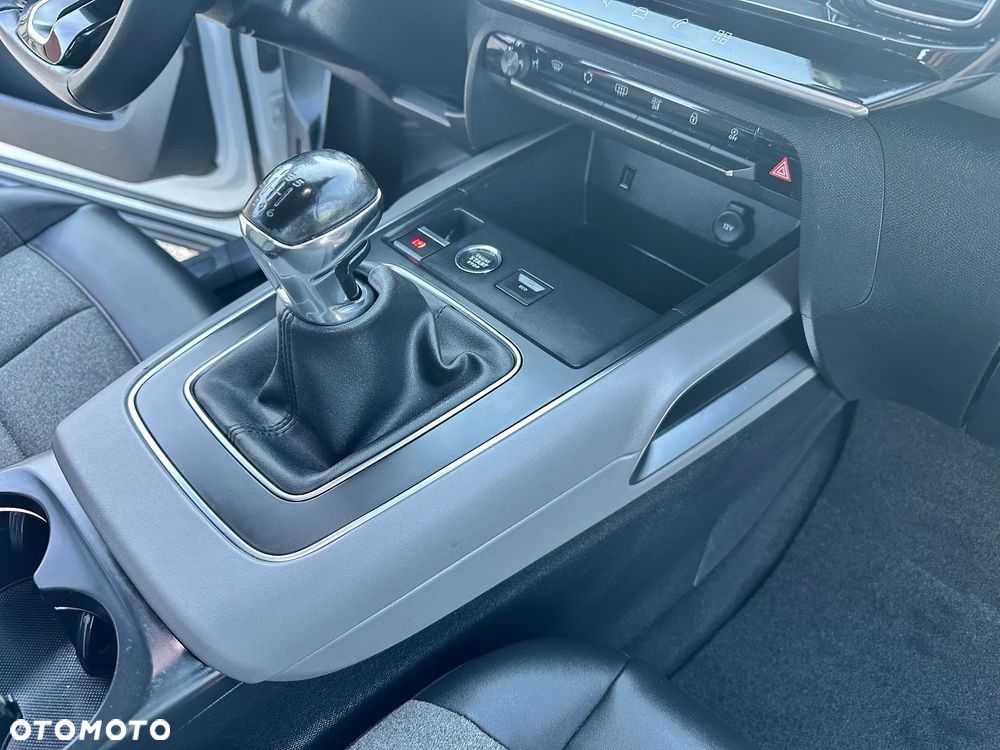 Citroën C5 Aircross 1.2 PureTech Feel - 18