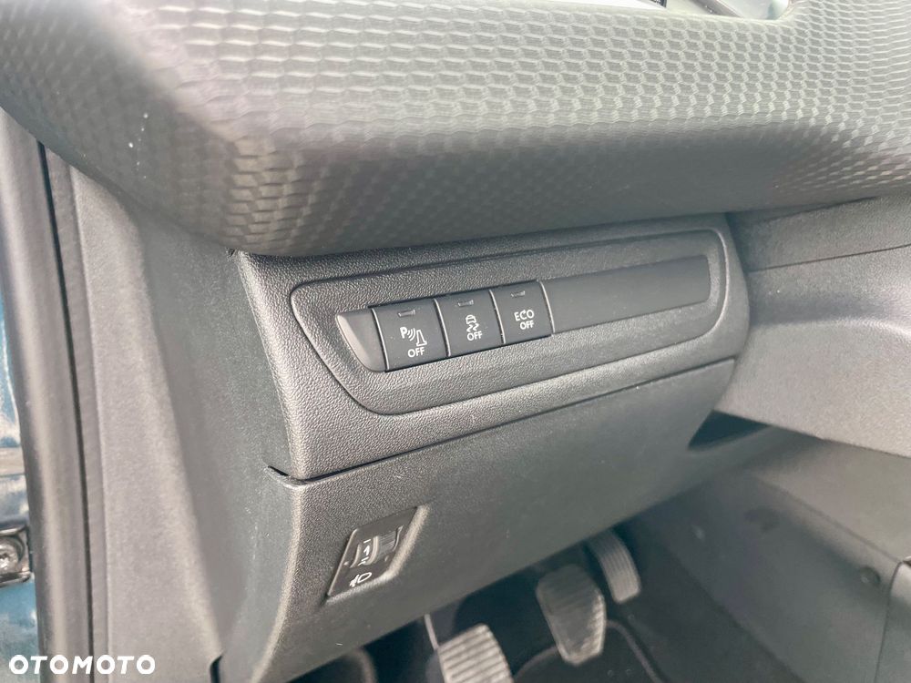 Peugeot 2008 PureTech 130 GPF Stop&Start Allure - 33