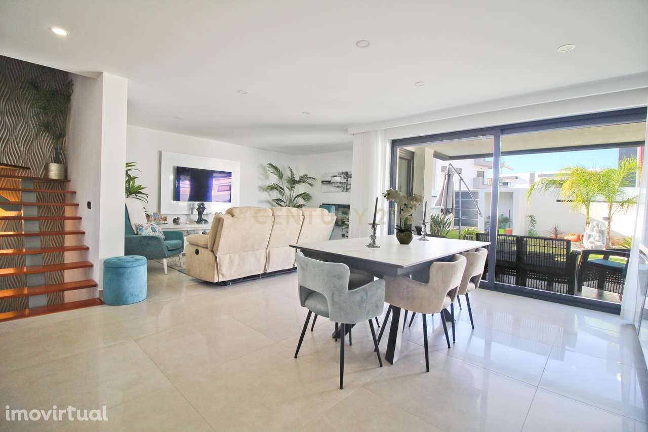Luxuosa Moradia Nova em Portimão - Grande imagem: 5/45