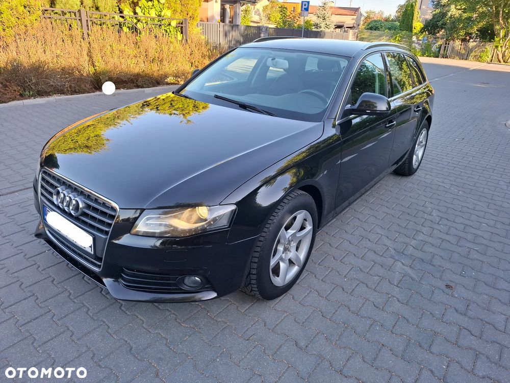 Audi A4 Avant - 9