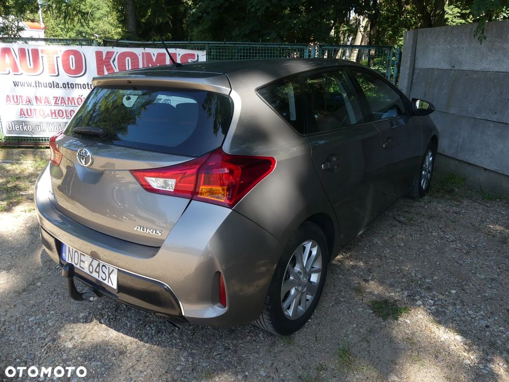 Toyota Auris 1.6 Prestige - 17