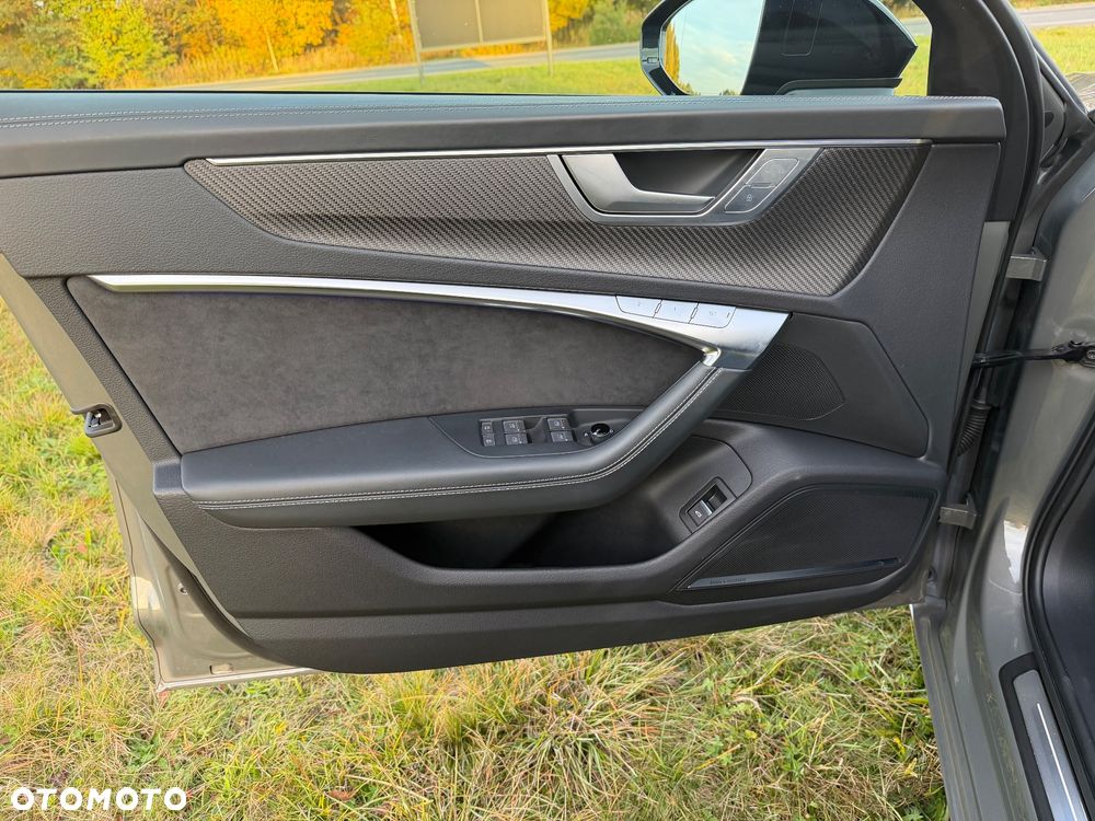 Audi A6 Avant - 27