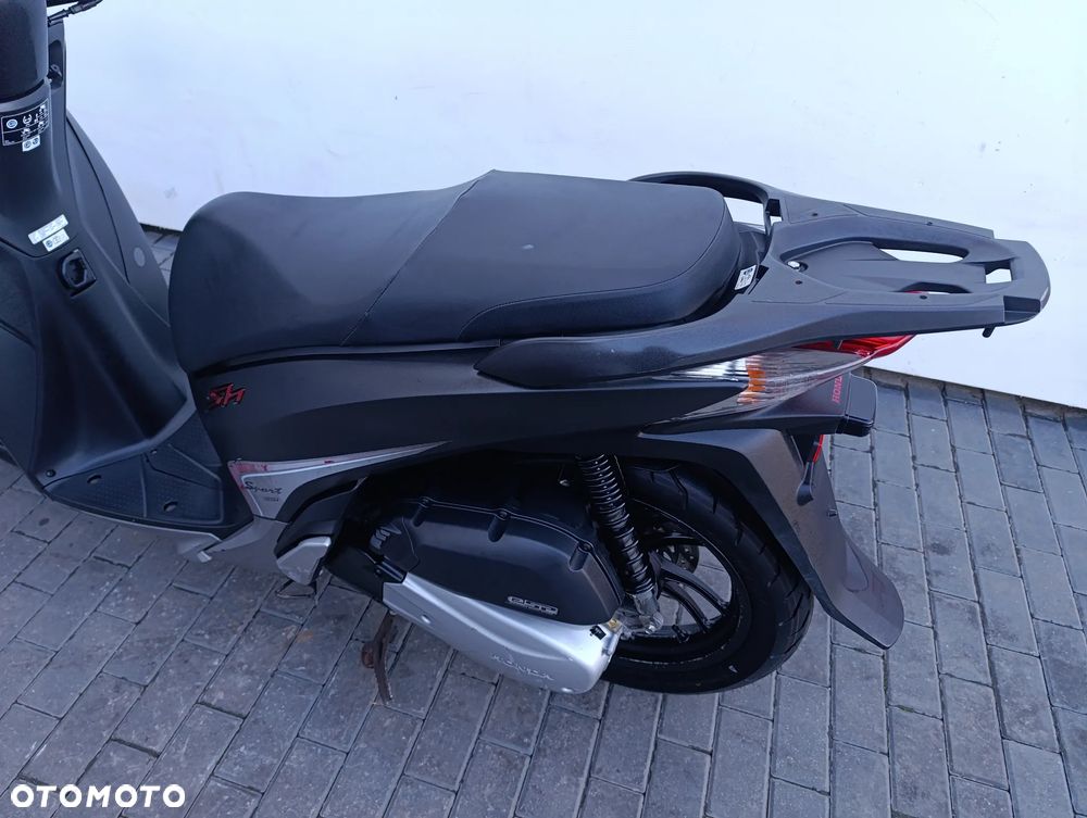 Honda SH - 13