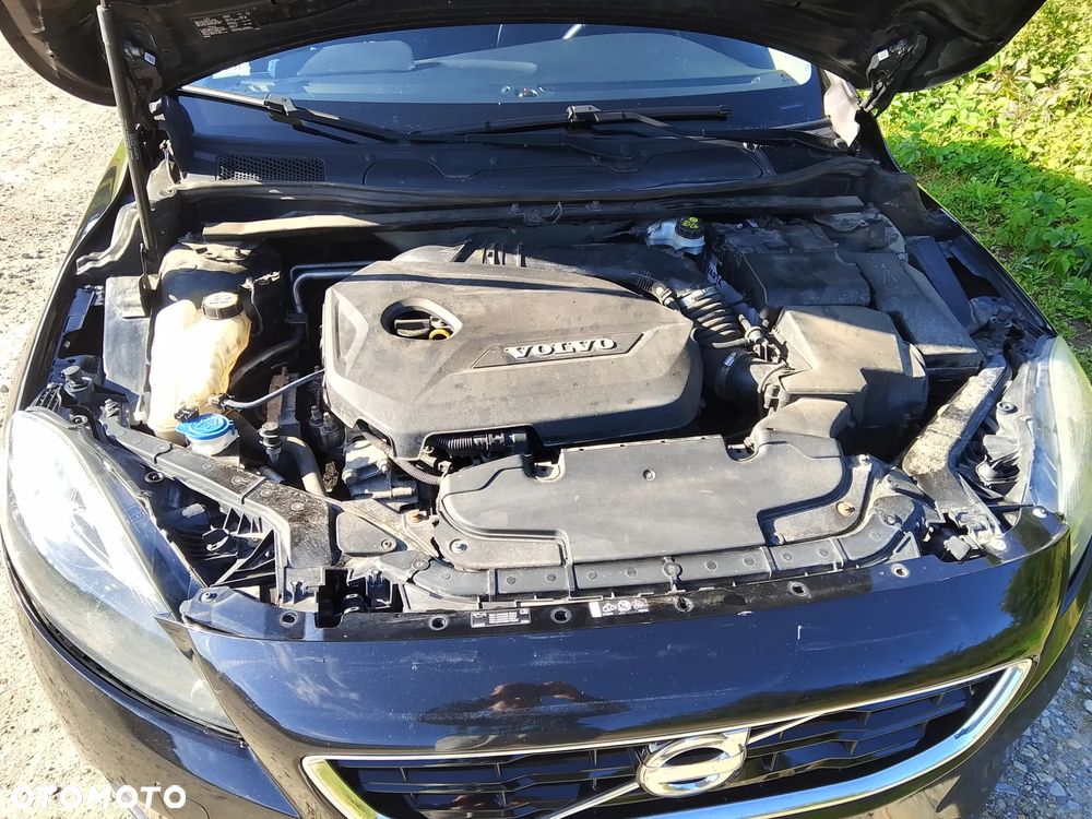 Volvo V40 T2 - 20