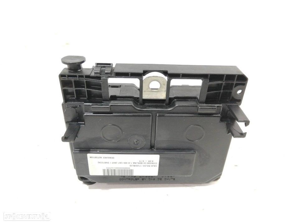 CAIXA RELÉS / FUSÍVEIS CITROEN C4 I 2006 - 1