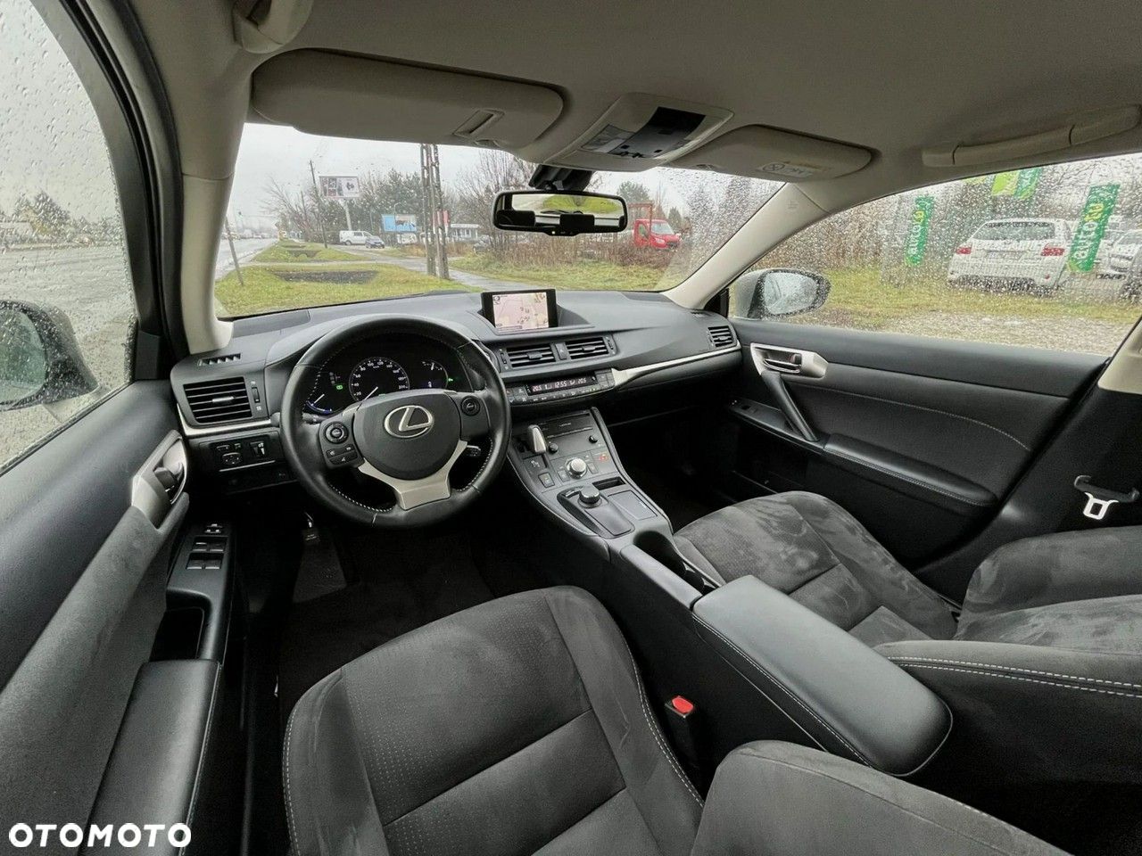 Lexus CT 200h Dynamic Line - 10