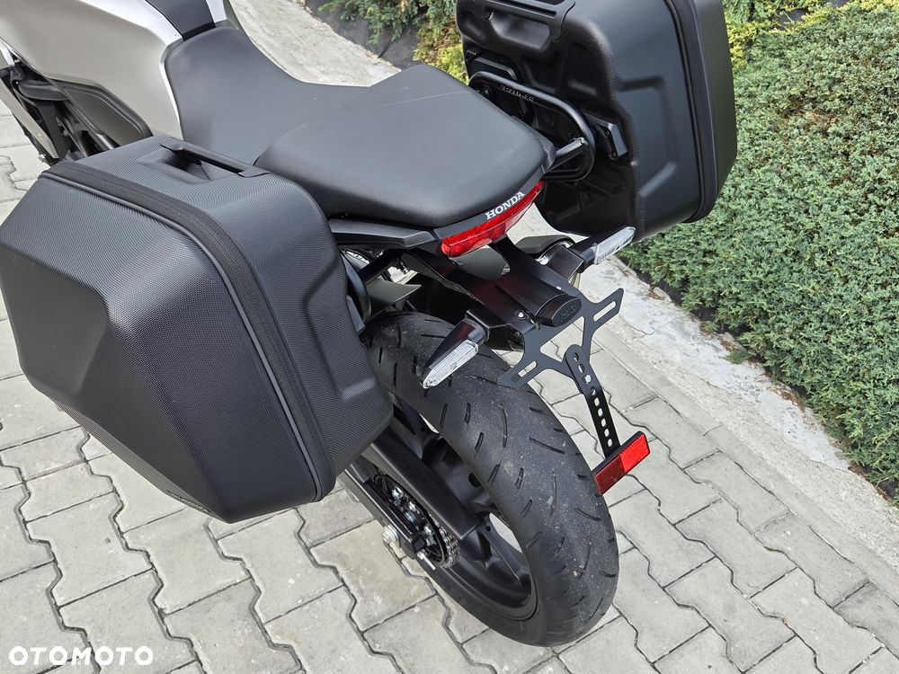 Honda CB - 25