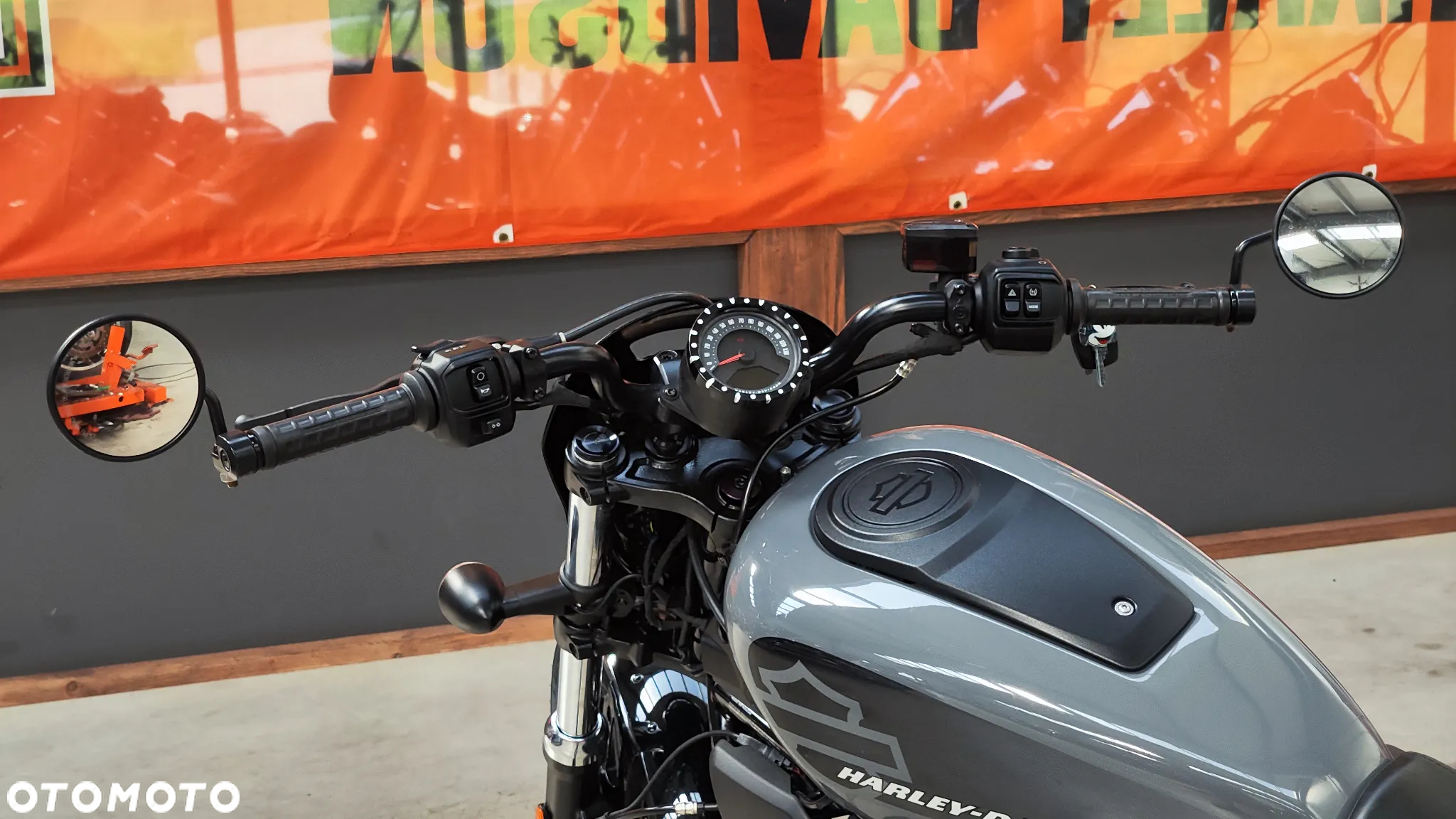 Harley-Davidson Sportster Nightster 975 - 29