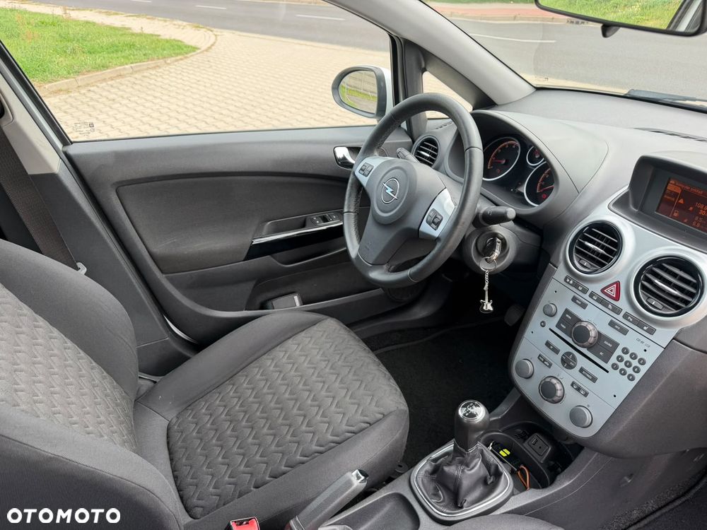 Opel Corsa - 30