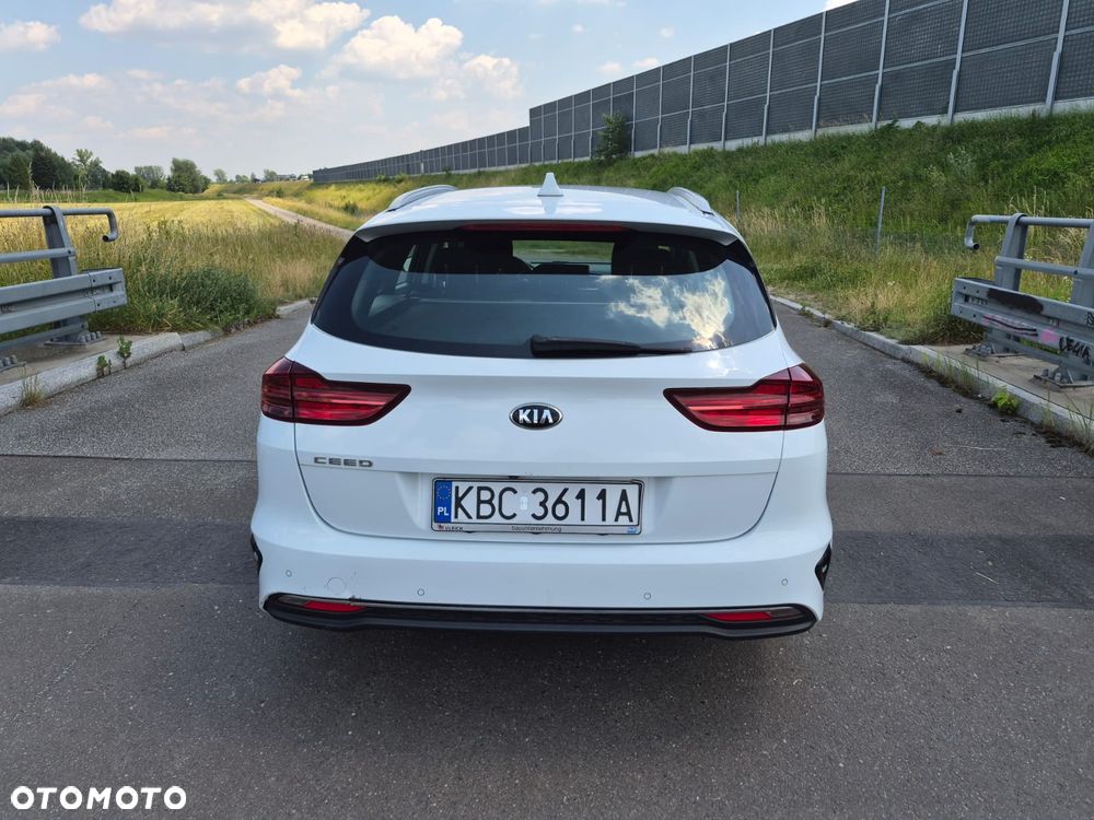 Kia Ceed 1.6 CRDi Platinum Edition - 28