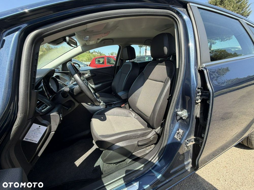 Opel Astra 1.4 Turbo Innovation - 14