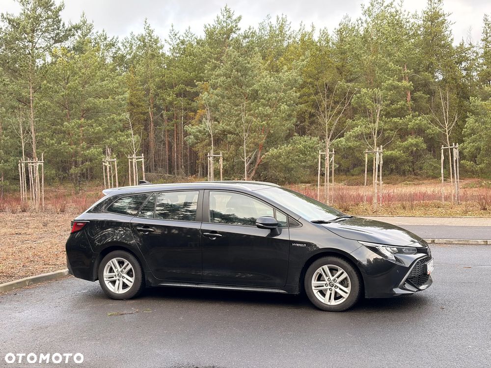 Toyota Corolla 2.0 Hybrid Comfort - 4