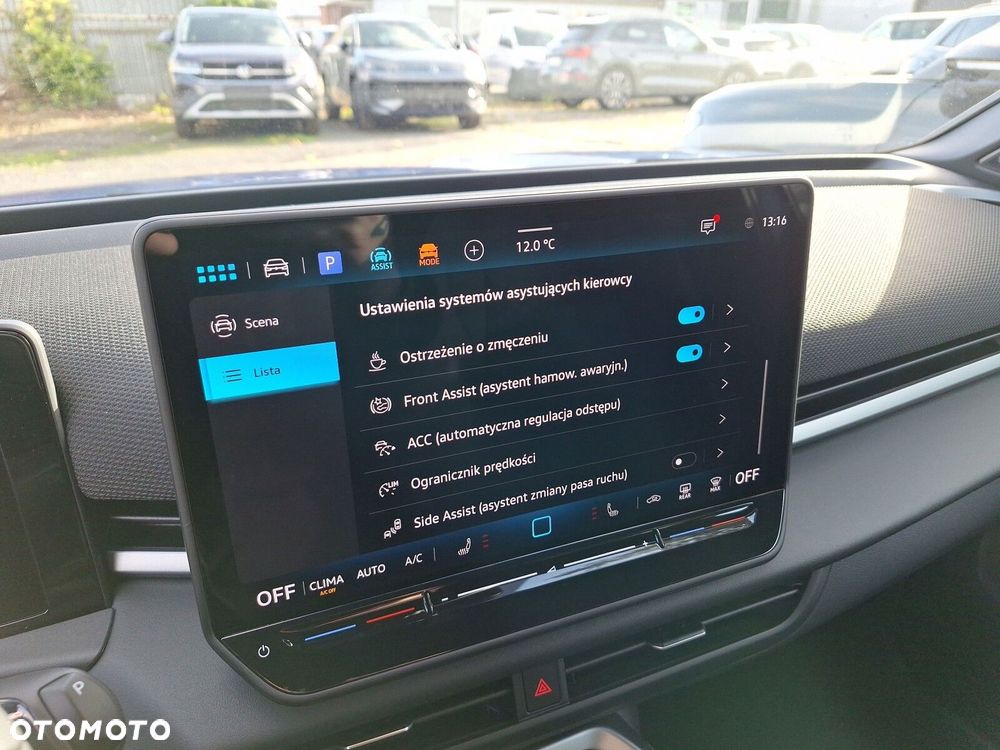 Volkswagen T-Roc - 34
