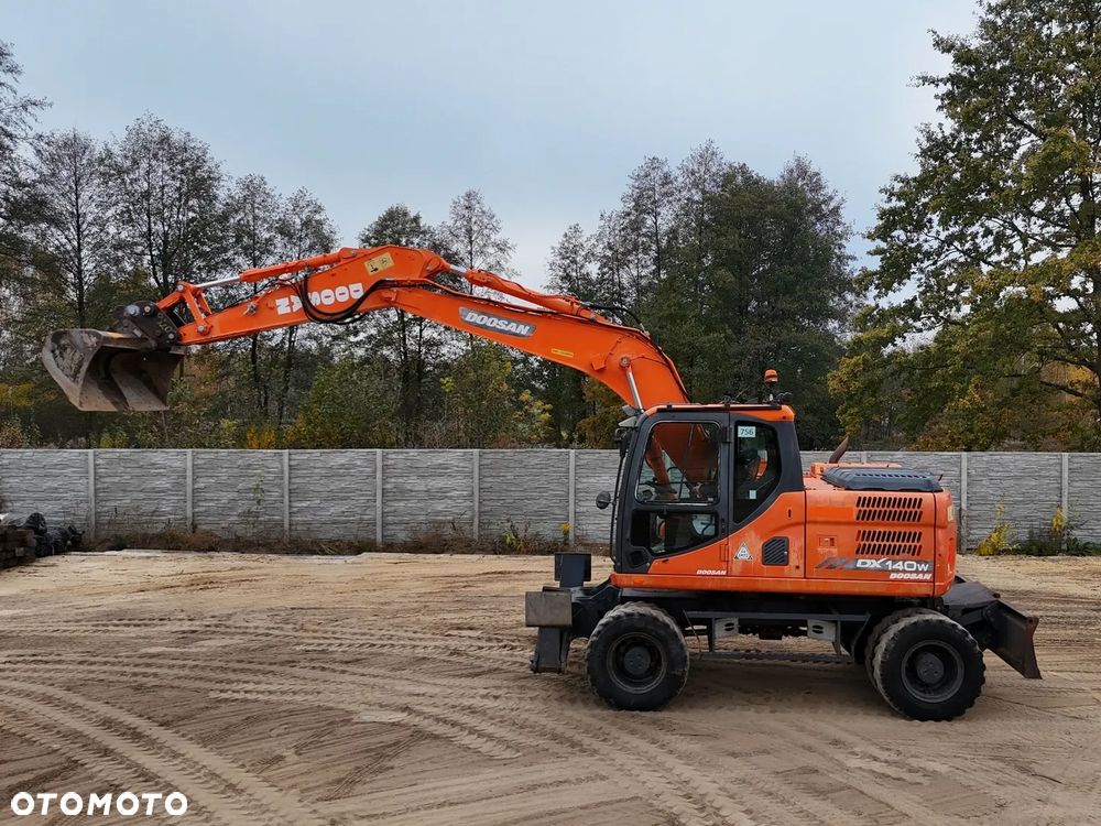 Doosan DX140W-3 - 31