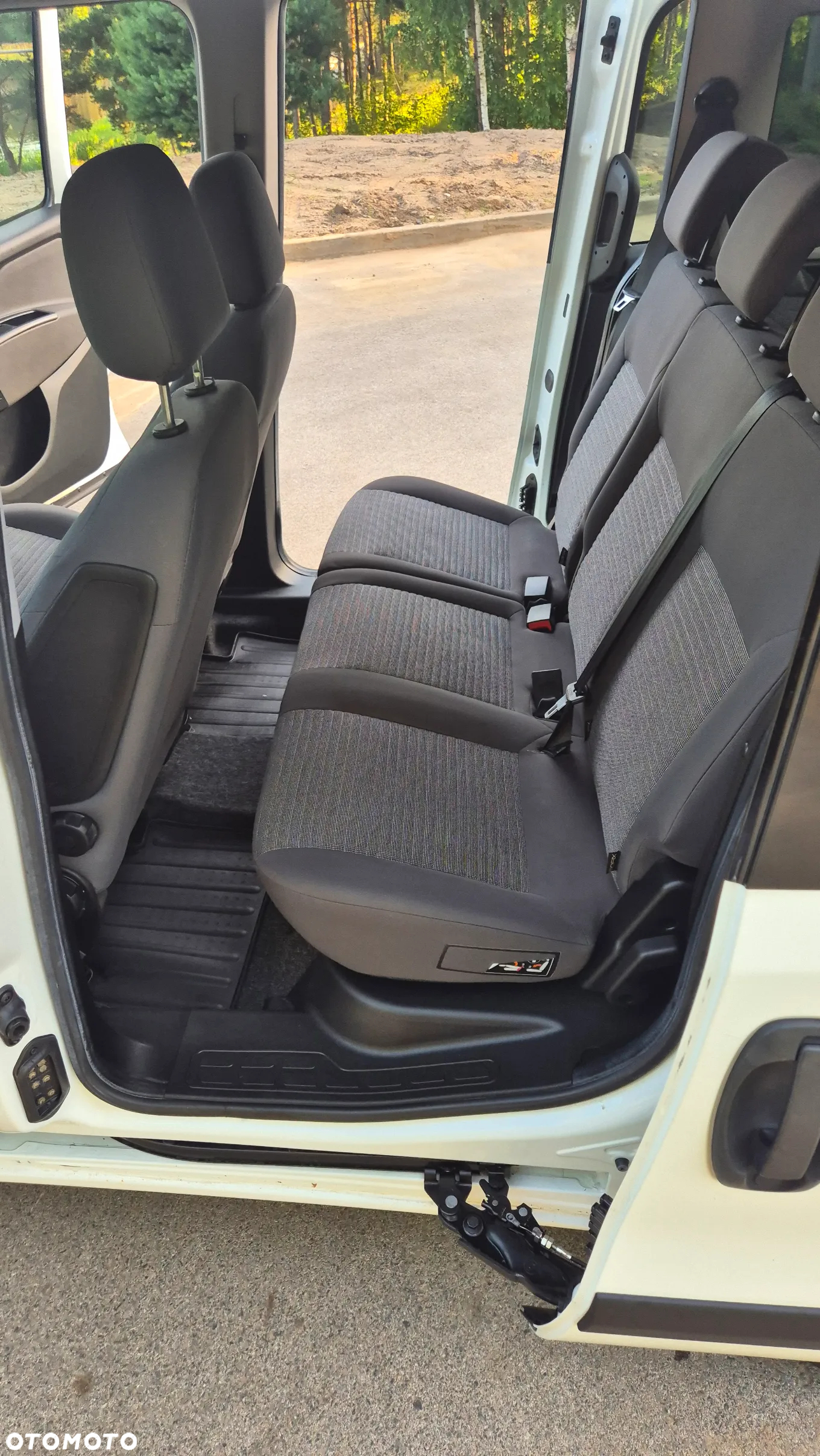 Fiat Doblo - 13