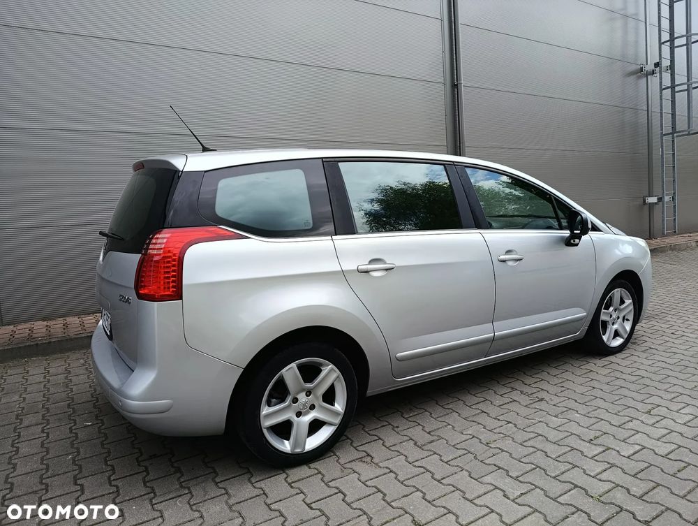 Peugeot 5008 1.6 THP Active - 13