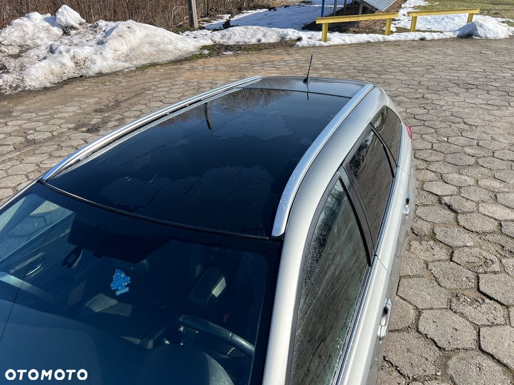 Toyota Auris 1.8 HSD Prestige NAVI - 10