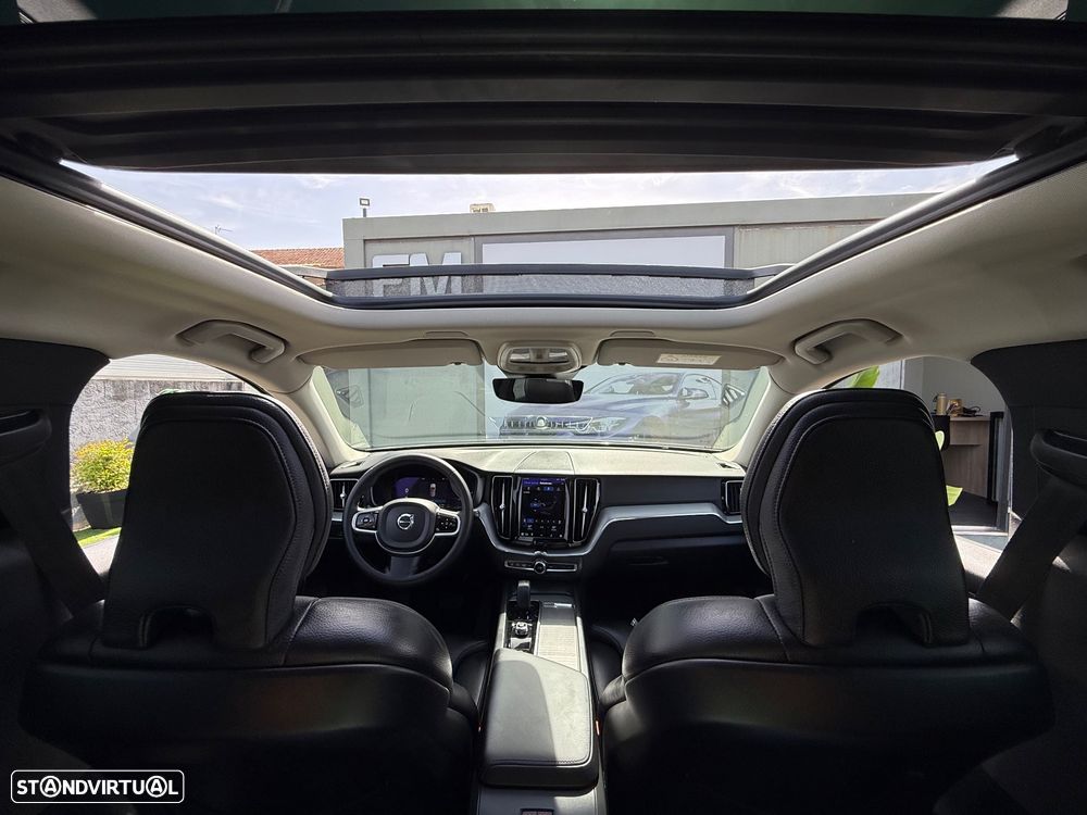 Volvo XC 60 2.0 T6 PHEV R-Design Expression AWD - 6