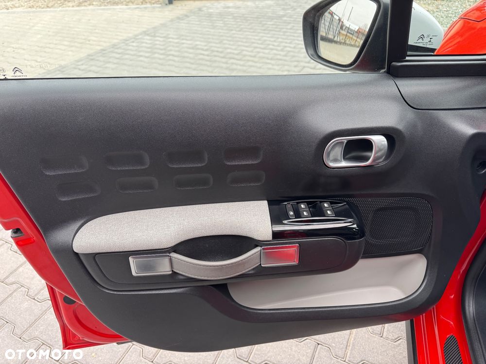 Citroën C3 Pure Tech 82 SHINE - 21