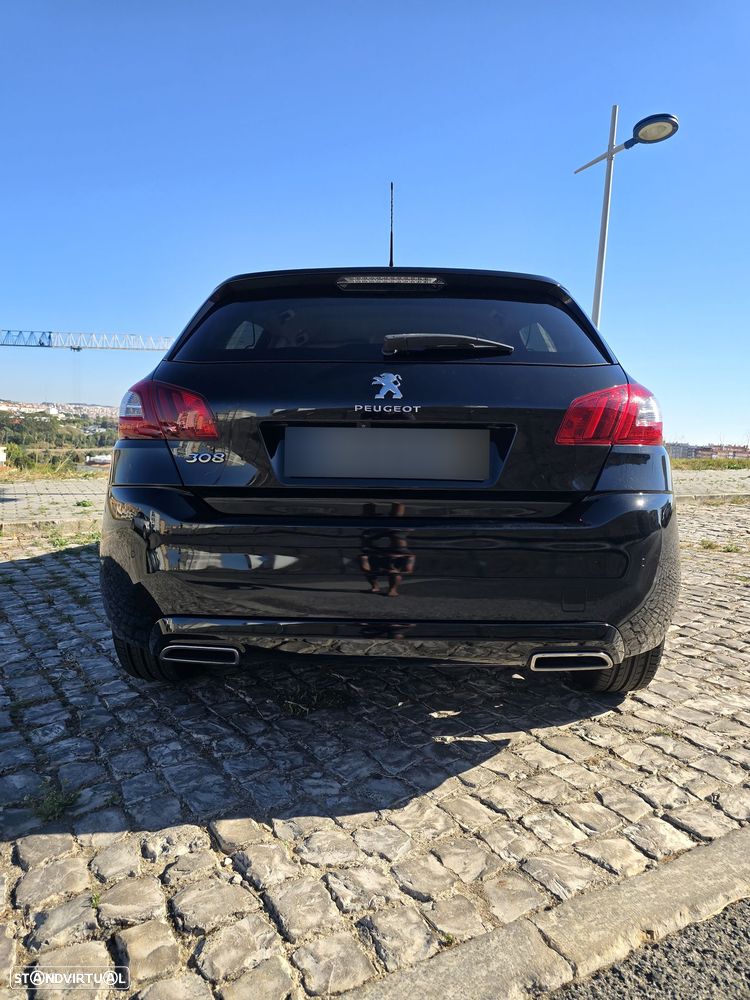 Peugeot 308 - 11