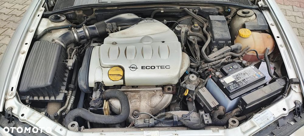 Opel Vectra 1.8 Comfort - 16