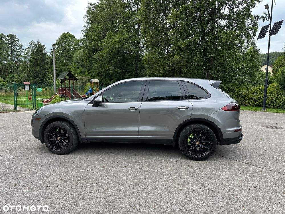 Porsche Cayenne Standard - 5