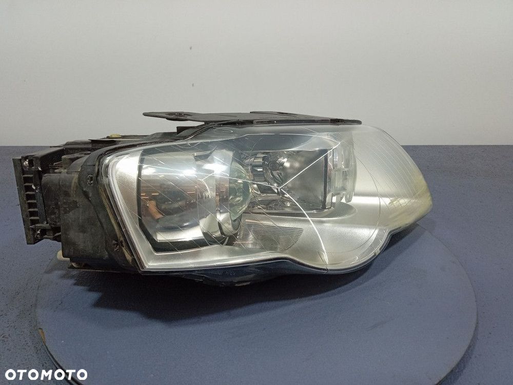 VW PASSAT B6 REFLEKTOR PRAWY XENON EU 3C0941752G - 2