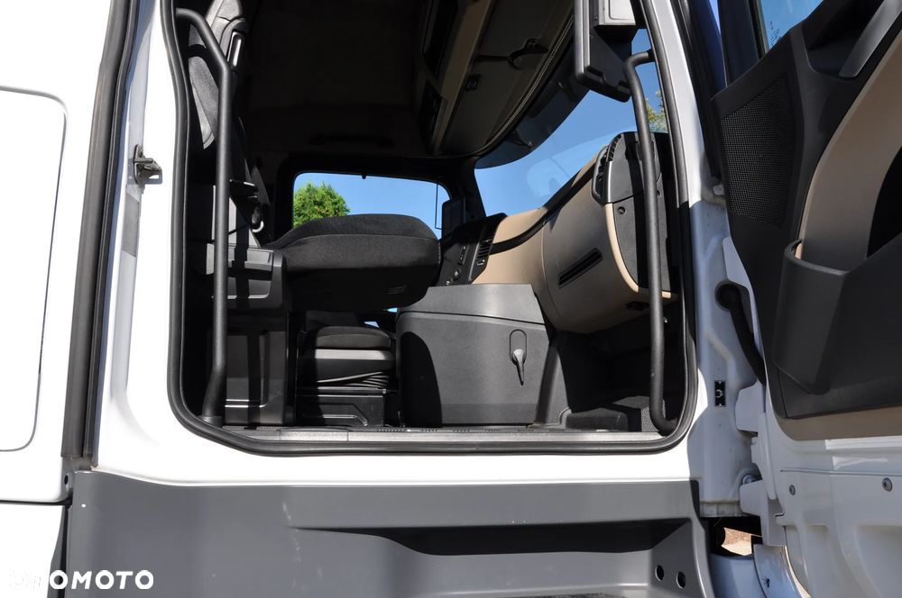 Mercedes-Benz Actros bez retardera - 12