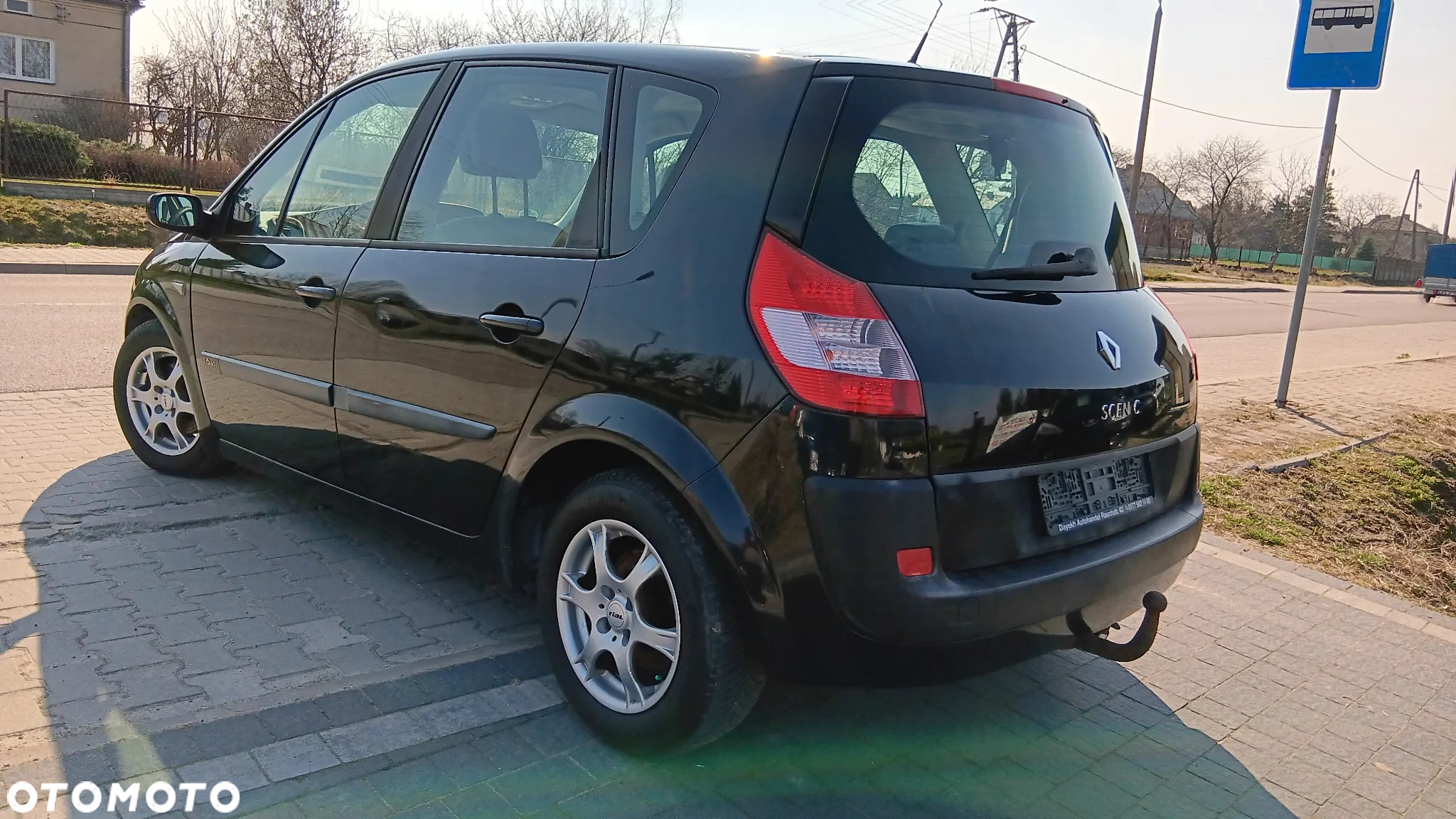 Renault Scenic 1.6 16V Authentique - 9