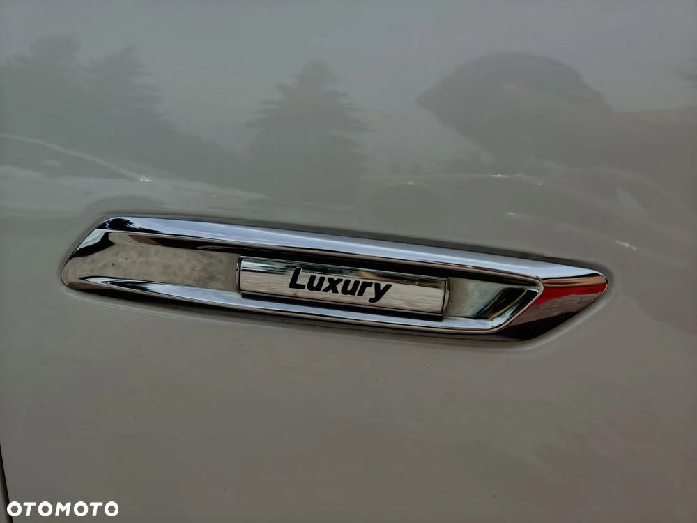 BMW Seria 5 520d Luxury Line - 12