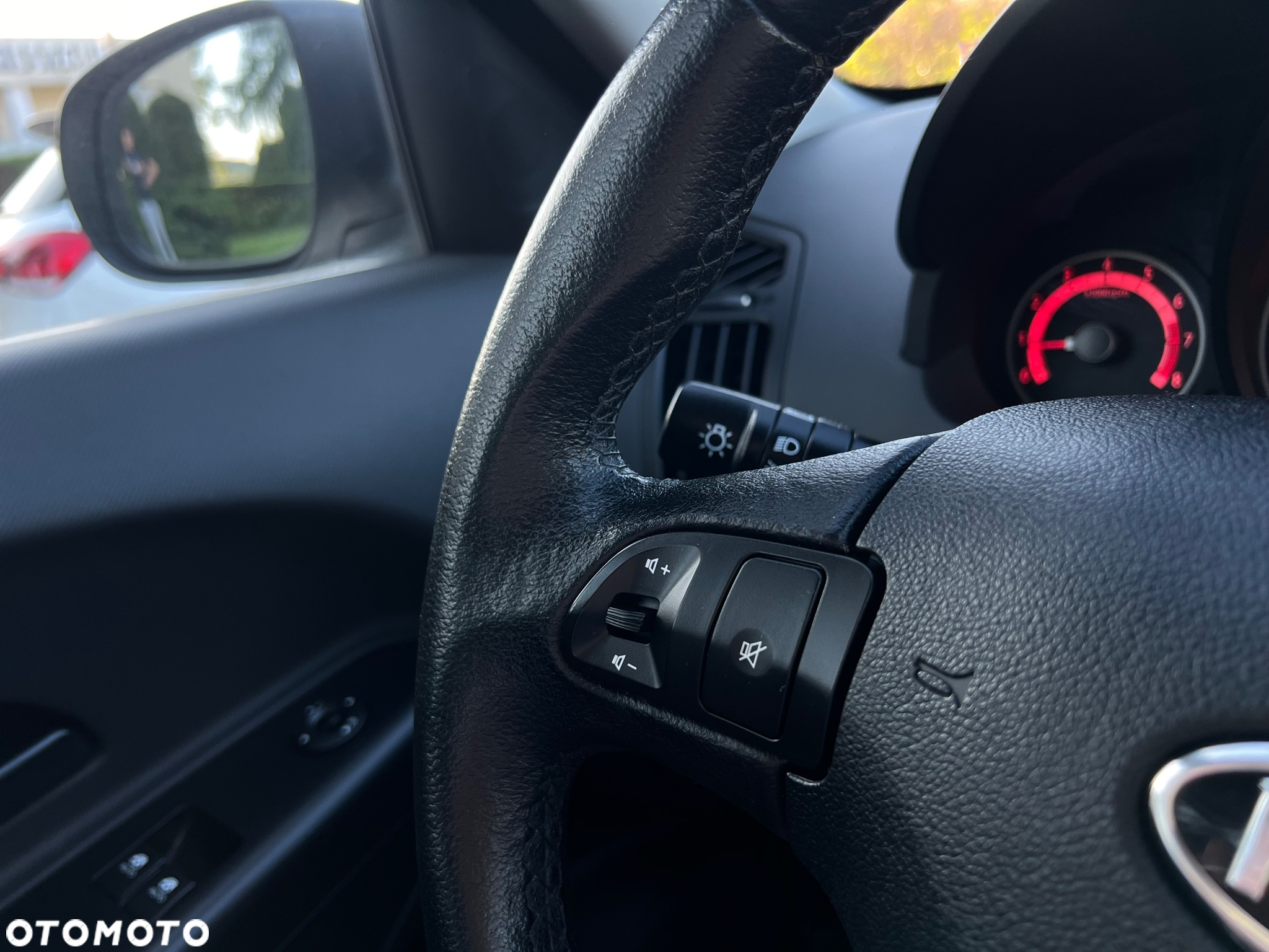 Kia Ceed 1.4 CVVT Dream-Team Edition - 34