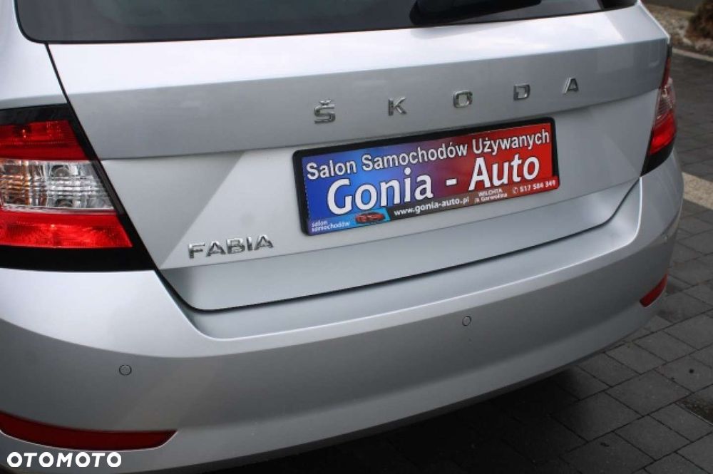 Skoda Fabia - 12