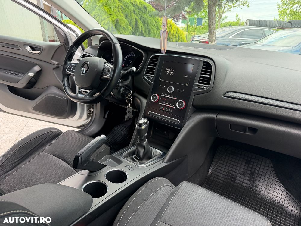 Renault Megane 1.5 dCI Privilege - 16