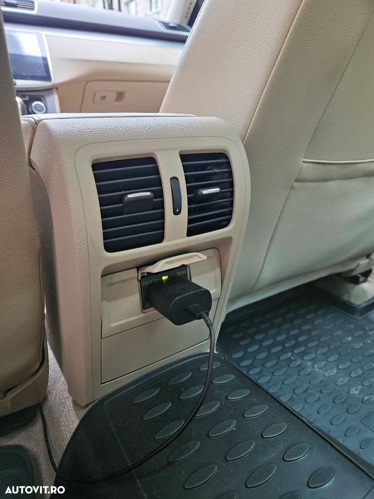 Volkswagen Passat 2.0 TDI BlueMotion Technology Highline DSG - 13