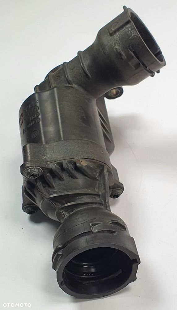 OBUDOWA TERMOSTATU VW NEW BEETLE II 2.0 04L121111H - 3