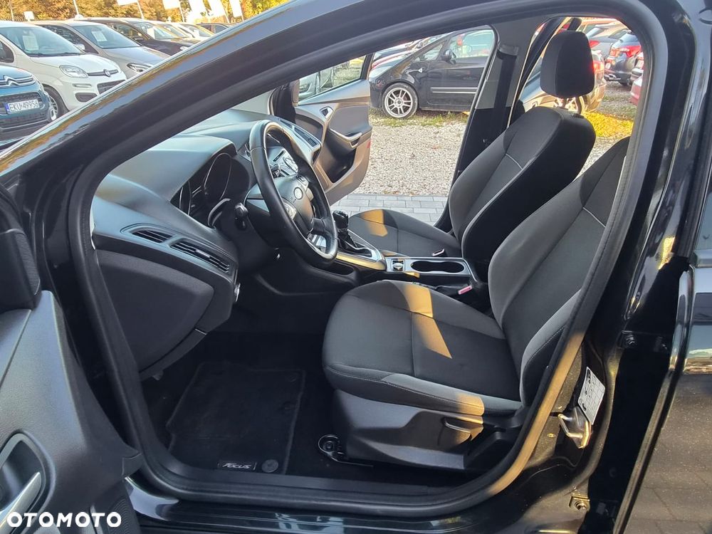 Ford Focus 1.6 TI-VCT Ambiente - 19