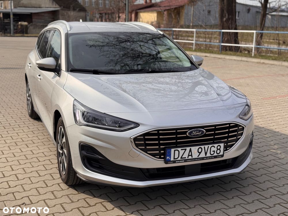 Ford Focus 1.0 EcoBoost Hybrid TITANIUM - 5