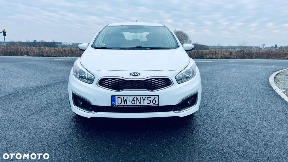 Kia Ceed 1.4 CRDi M - 3