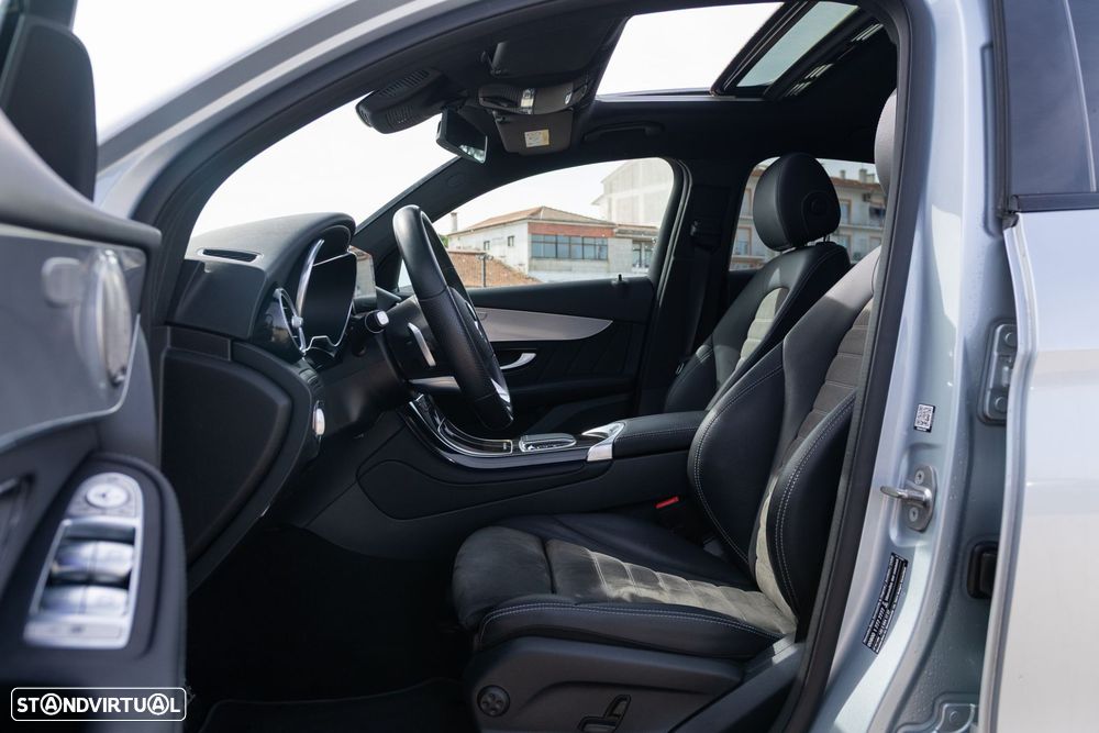 Mercedes-Benz GLC 300 de Coupe 4Matic 9G-TRONIC AMG Line - 12