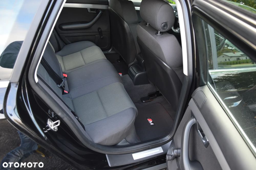 Audi A4 Avant - 35