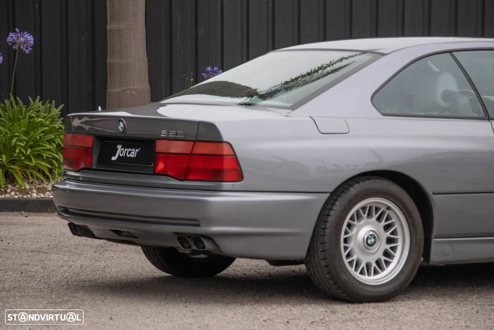BMW 850 i A - 10