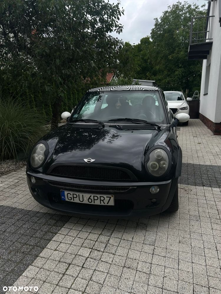 MINI Cooper Standard - 1