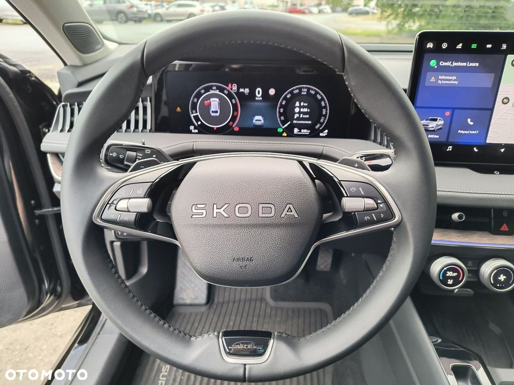 Skoda Superb 2.0 TSI L&K DSG - 32