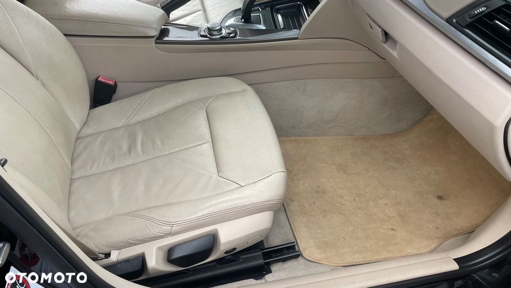 BMW Seria 3 316d - 18